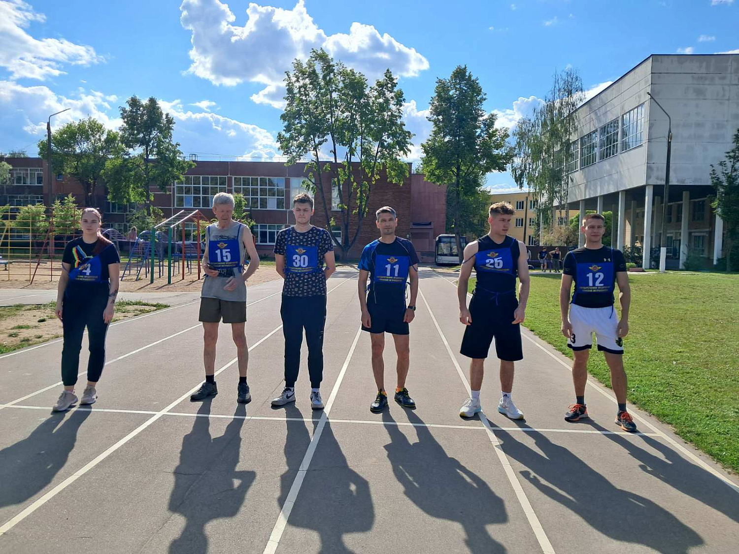 Стали призерами легкоатлетического кросса