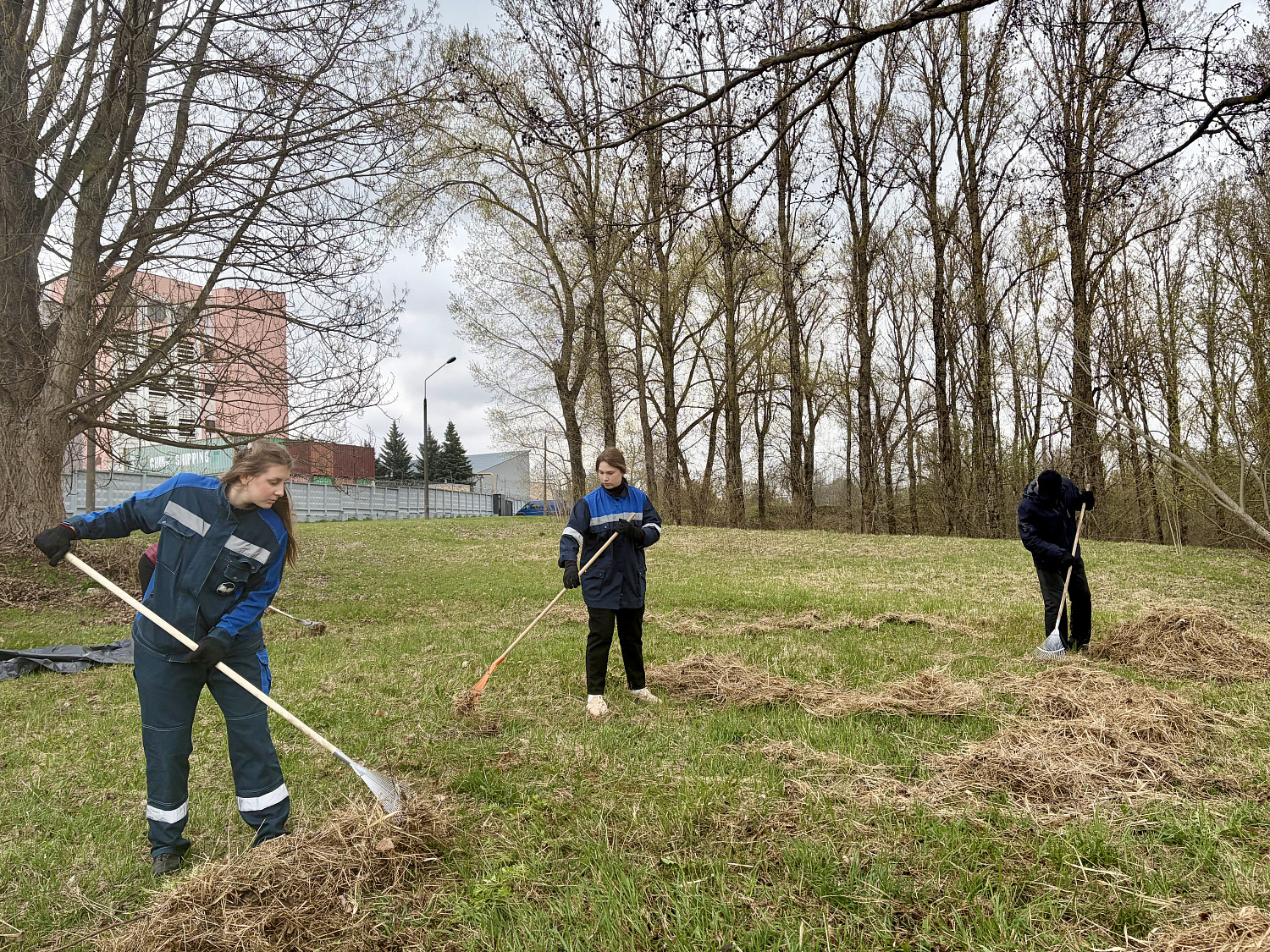 Приняли активное участие в республиканском субботнике